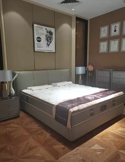 尚驰-现代软体-床-床垫